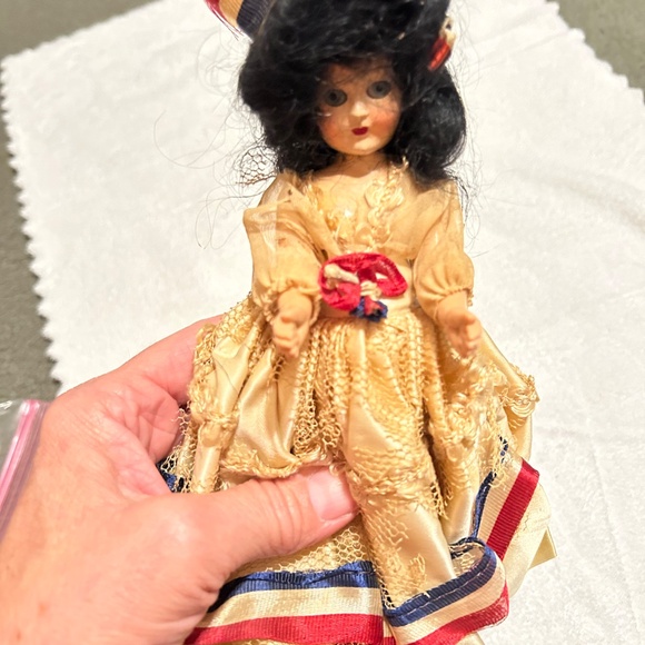 Vintage Doll with Dress and hat. - Picture 3 of 3